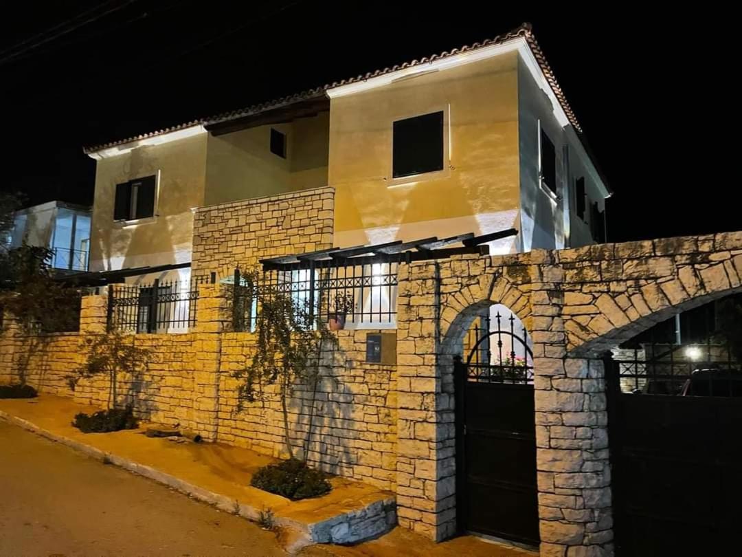 Zacaj Hotel Ksamil Exterior photo