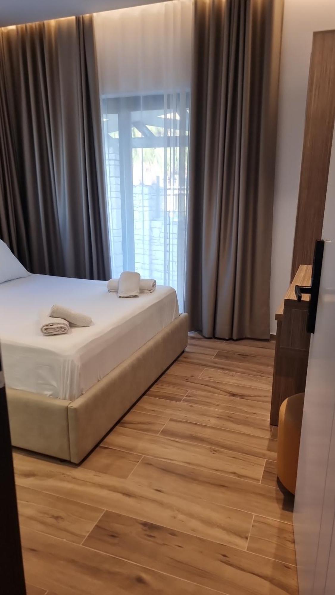 Zacaj Hotel Ksamil Exterior photo